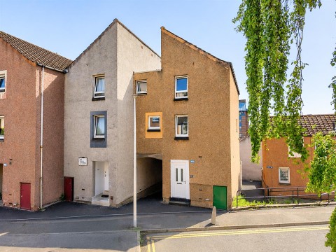 View Full Details for 18, Ladywell Avenue, Dundee