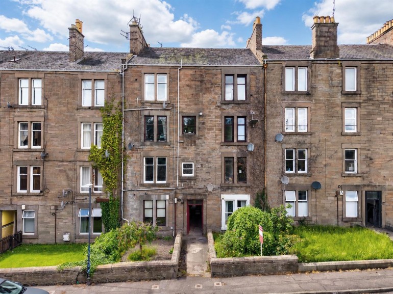 G/R, 55, Taylors Lane, Dundee