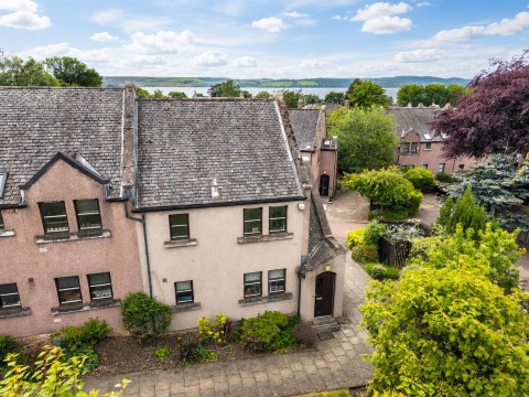View Full Details for 23, Osborne Place, Dundee