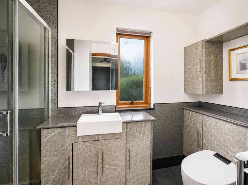 Images for Atholl Glen Yard, Dundee