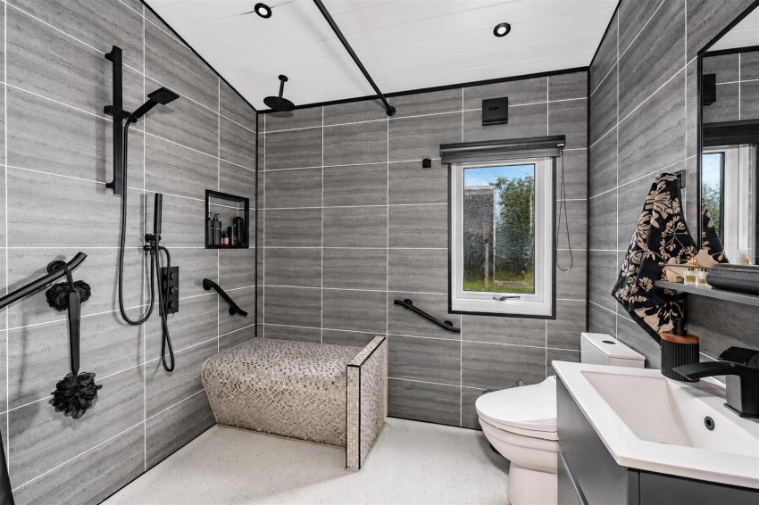 Images for Kinloch, Blairgowrie