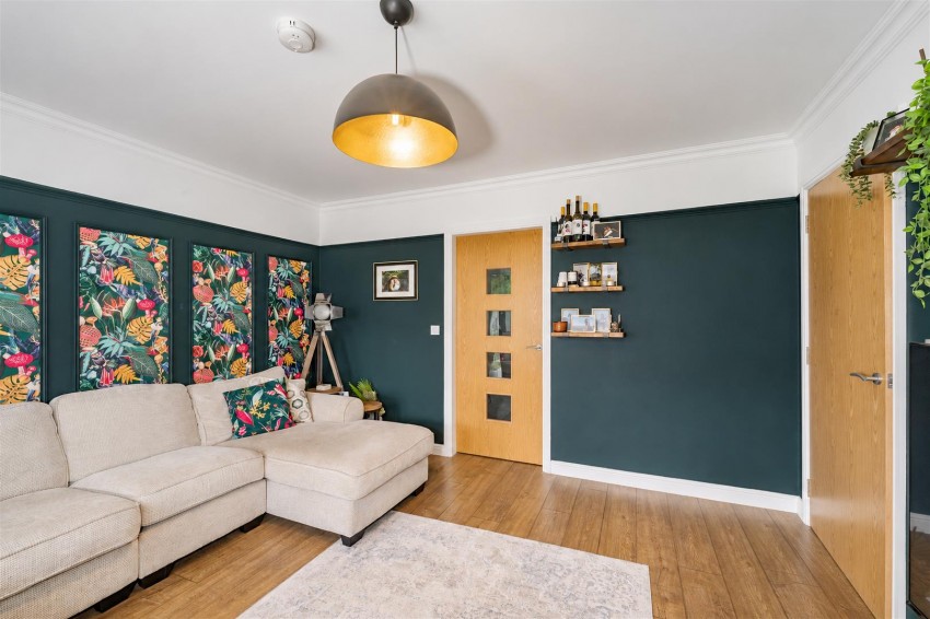Images for Greenfield Crescent, Dundee