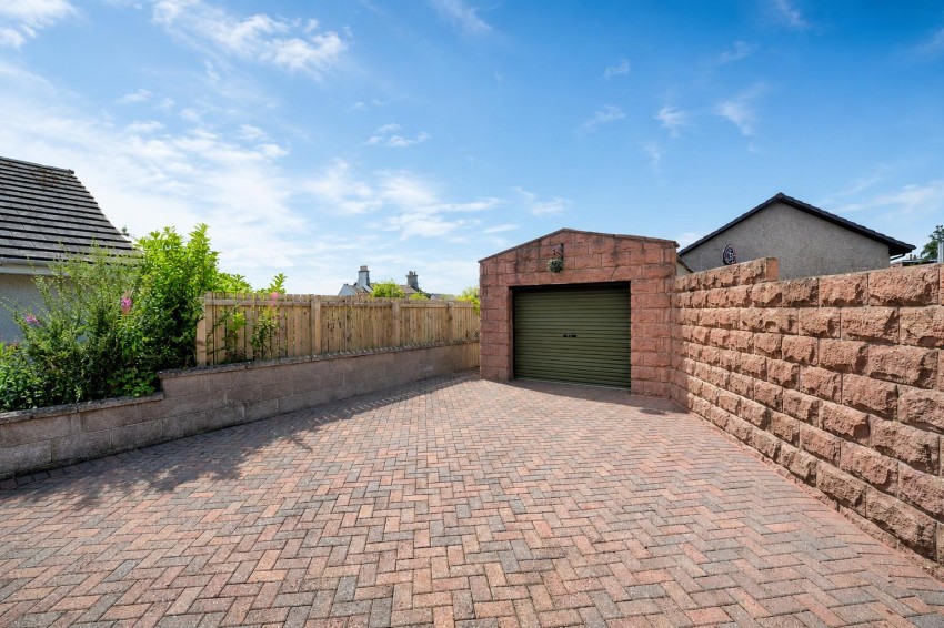Images for Beechwood Crescent, Kirriemuir